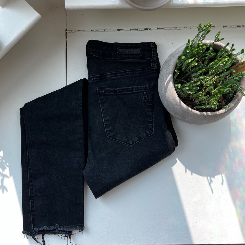 Articles of Society Black Distressed Cropped Hi-Rise Jeggings